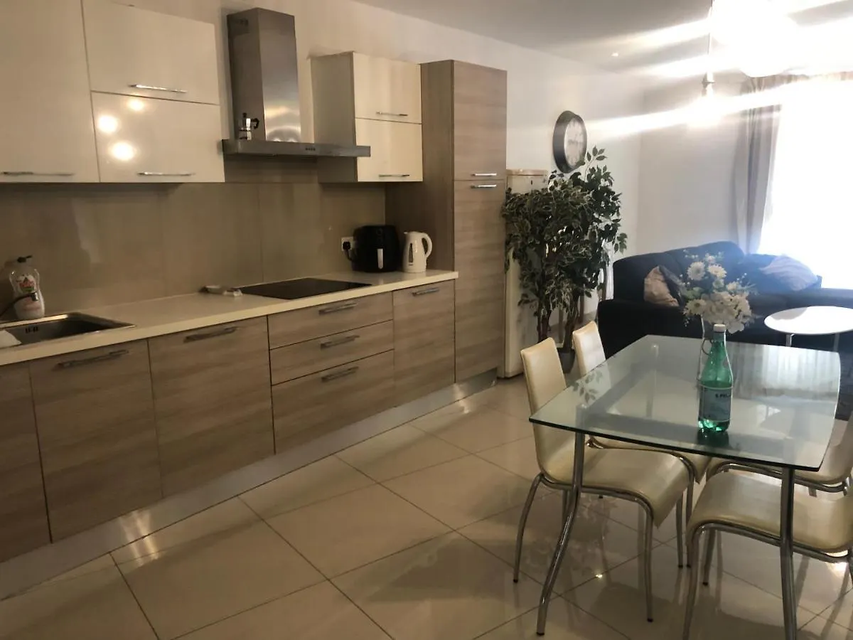 Camera Centrale A Pochi Passi Da Paceville E San Giuliano Is-Swieqi Homestay